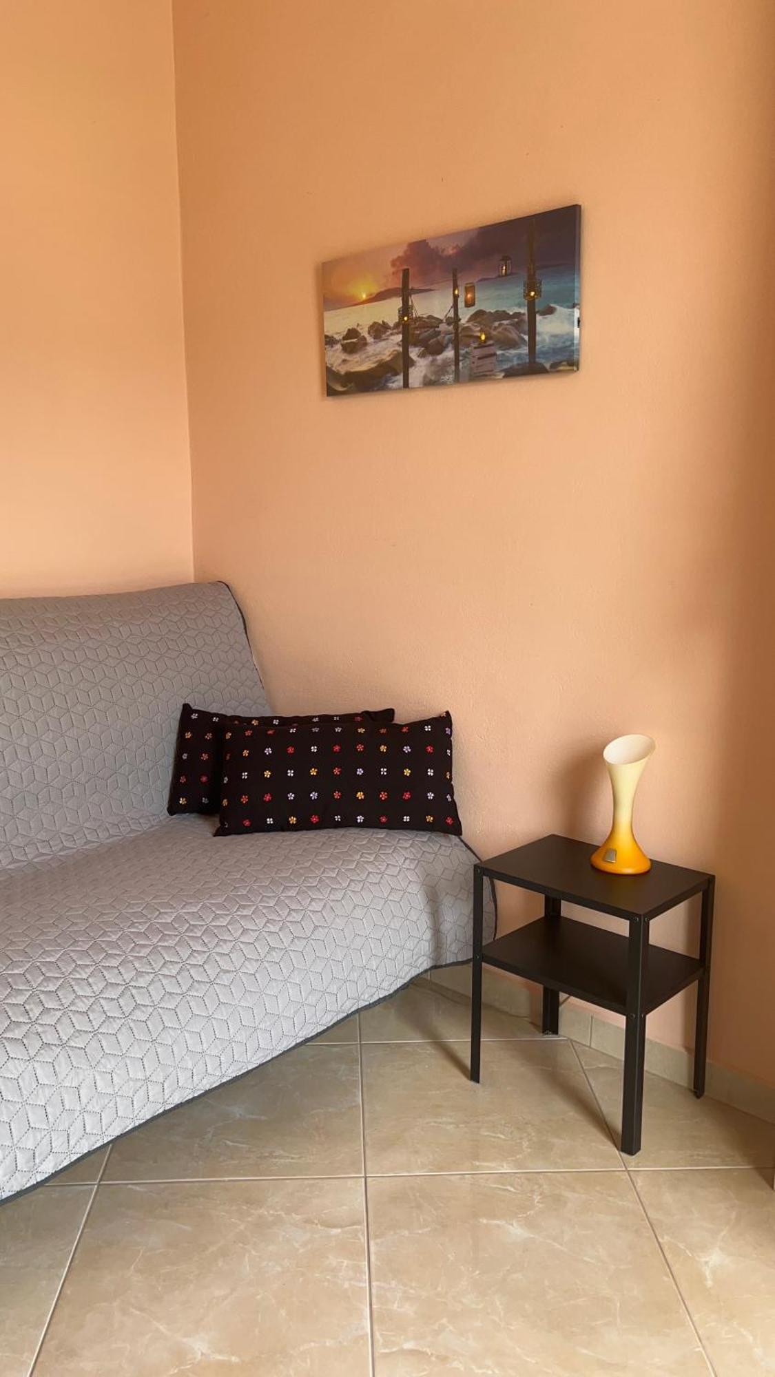 Delphitea Philoxenia Apartment Exterior photo